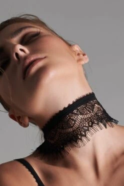 Maison Close Collier En Dentelle - Accroche Cœur 8 Maison Close Collier En Dentelle - Accroche Cœur -Maison Close Soldes 560352 2