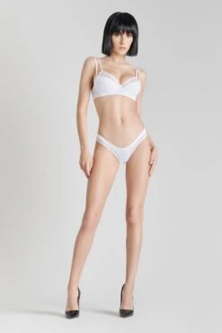 Maison Close String échancré - Pure Tentation 10 Maison Close String échancré - Pure Tentation -Maison Close Soldes 608513 pure tentation blanc 0106